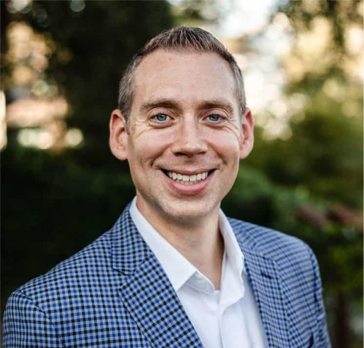 ELEVATE 2025 Bio Image for Justin Donald